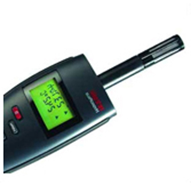 advice on storage of art objects in such a way that restoration may not be necessary